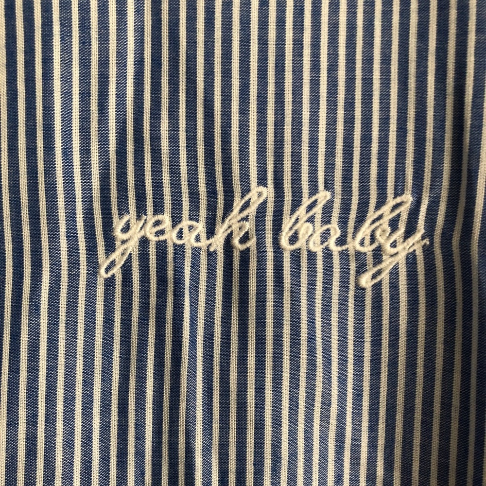 Statement • “Yeah Baby” Button Down - Picture 4 of 7